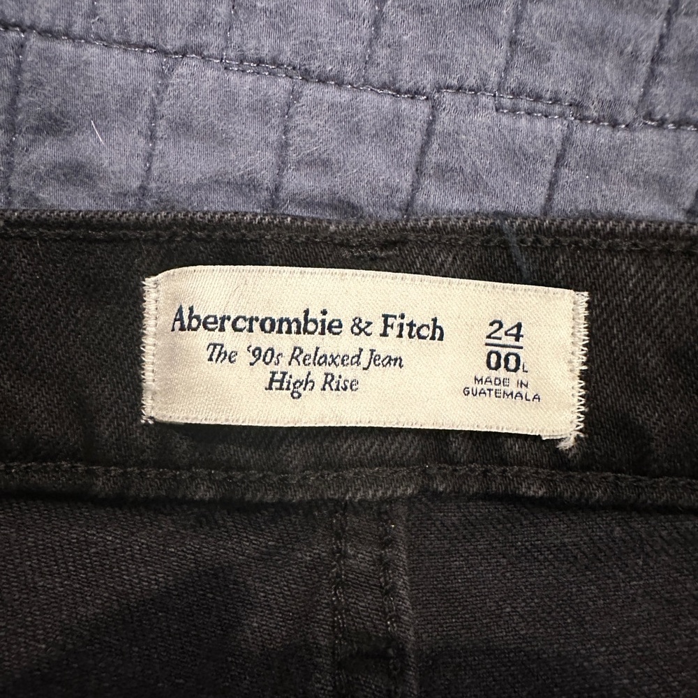 A&F Black Jeans - Picture 4 of 4